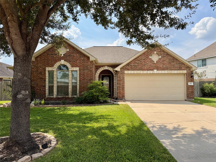Property photo for 122 Long Canyon Lane, Richmond, TX