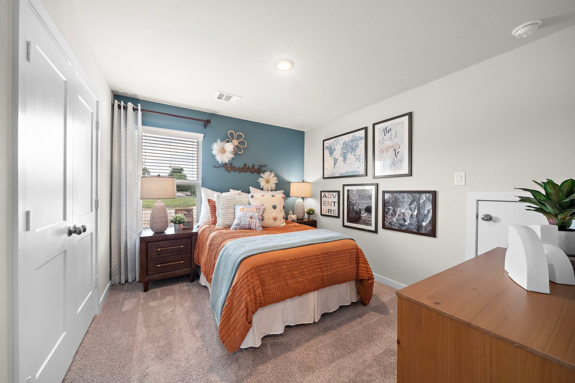 12343 Smith County Drive, Cypress, TX 77433