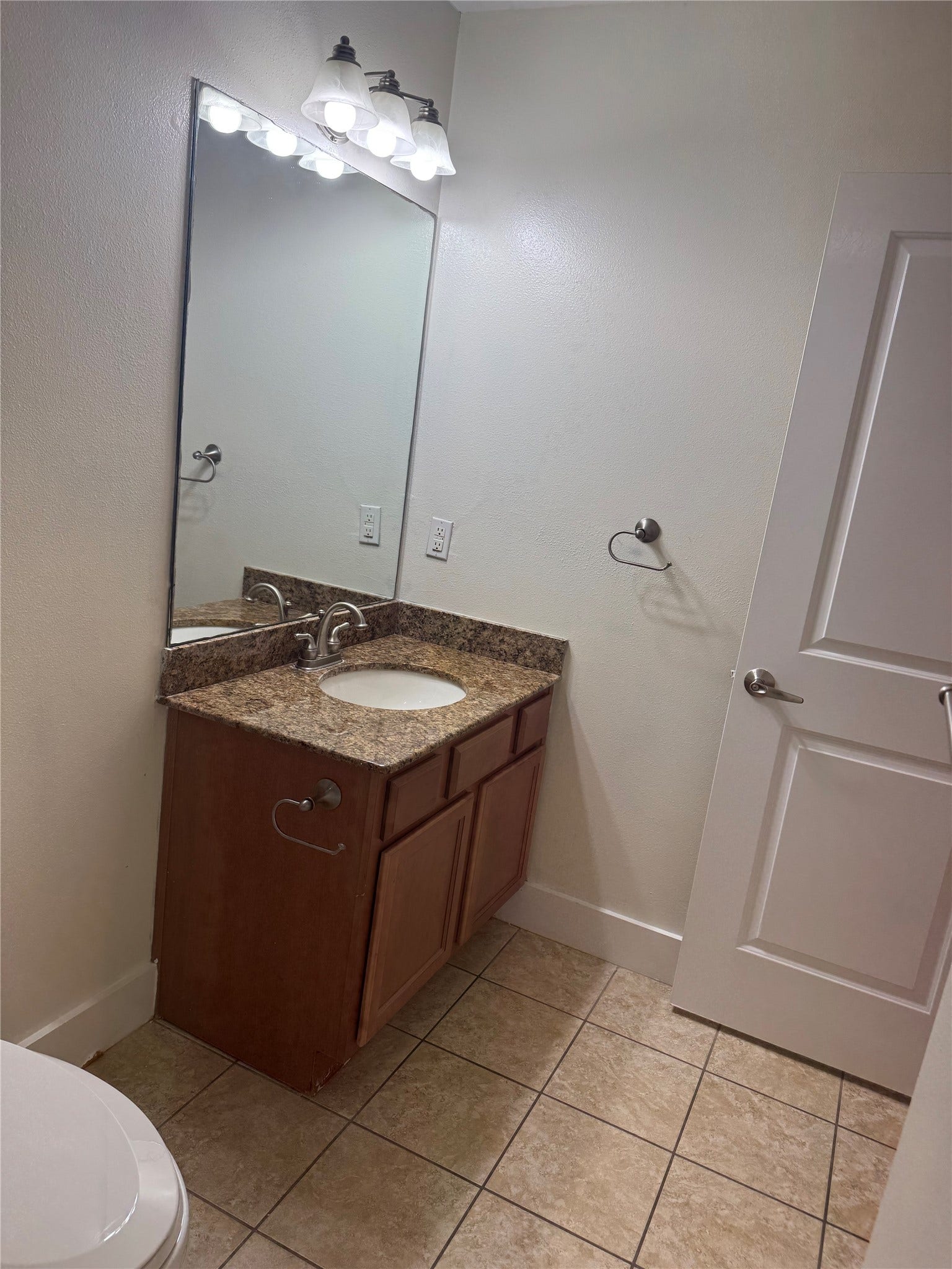 621 21st Street, #302, Galveston, TX 77550 621 21st Street, #302, Galveston, TX 77550