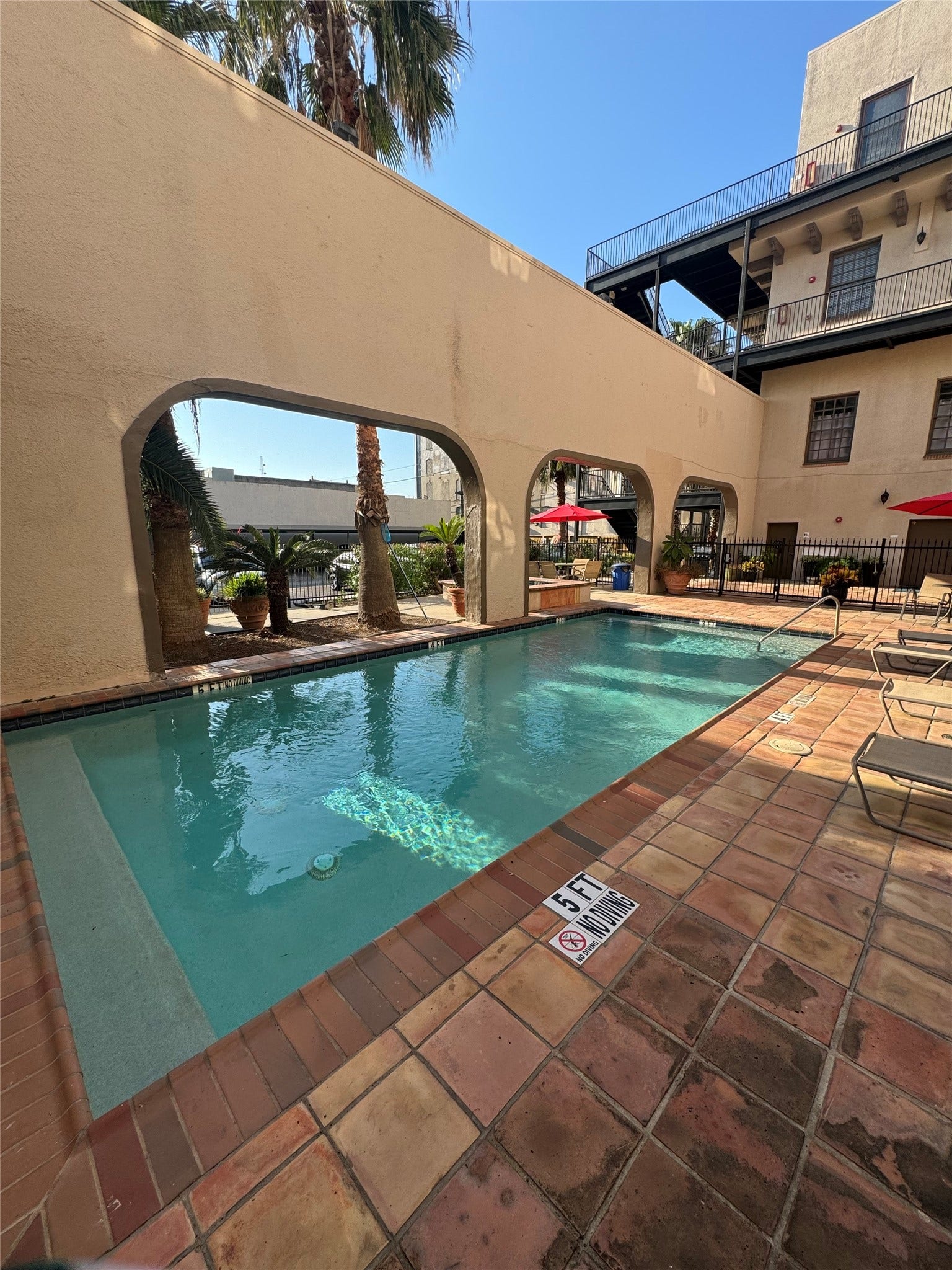 621 21st Street, #302, Galveston, TX 77550 621 21st Street, #302, Galveston, TX 77550