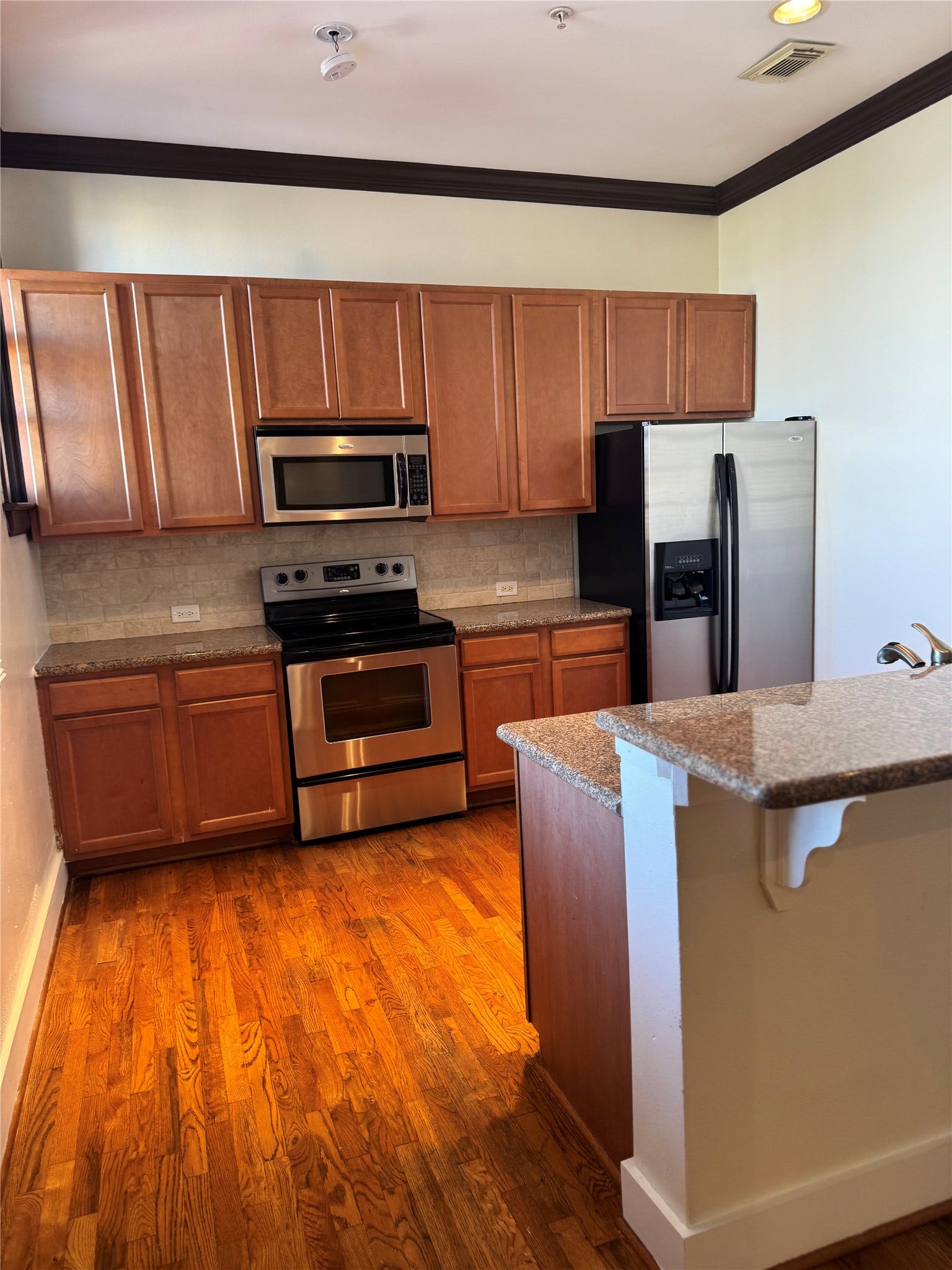 621 21st Street, #302, Galveston, TX 77550 621 21st Street, #302, Galveston, TX 77550
