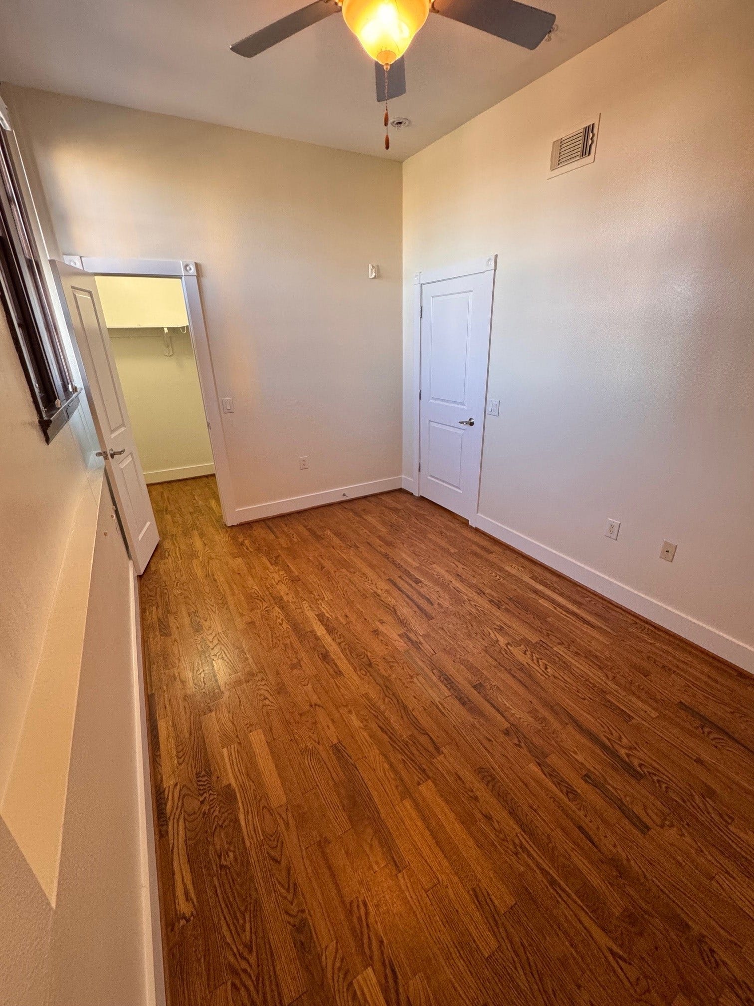 621 21st Street, #302, Galveston, TX 77550 621 21st Street, #302, Galveston, TX 77550