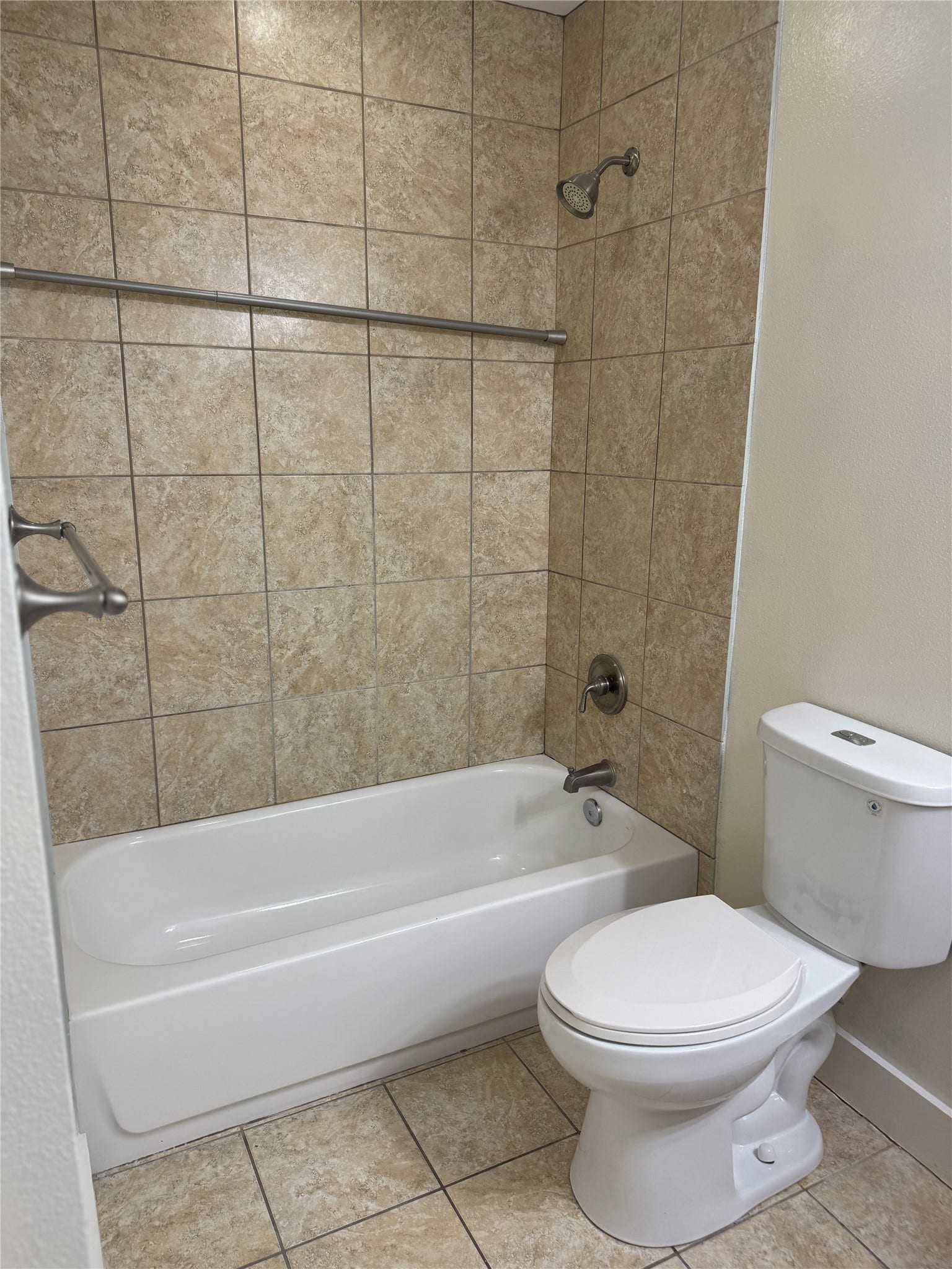 621 21st Street, #302, Galveston, TX 77550 621 21st Street, #302, Galveston, TX 77550