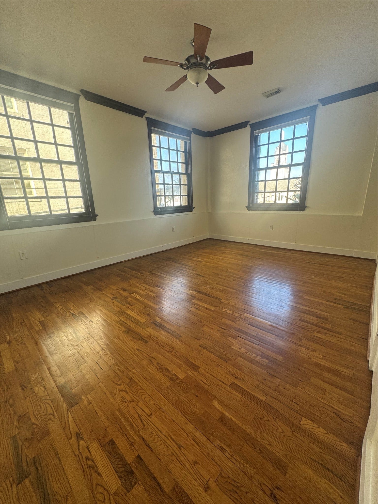 621 21st Street, #302, Galveston, TX 77550 621 21st Street, #302, Galveston, TX 77550