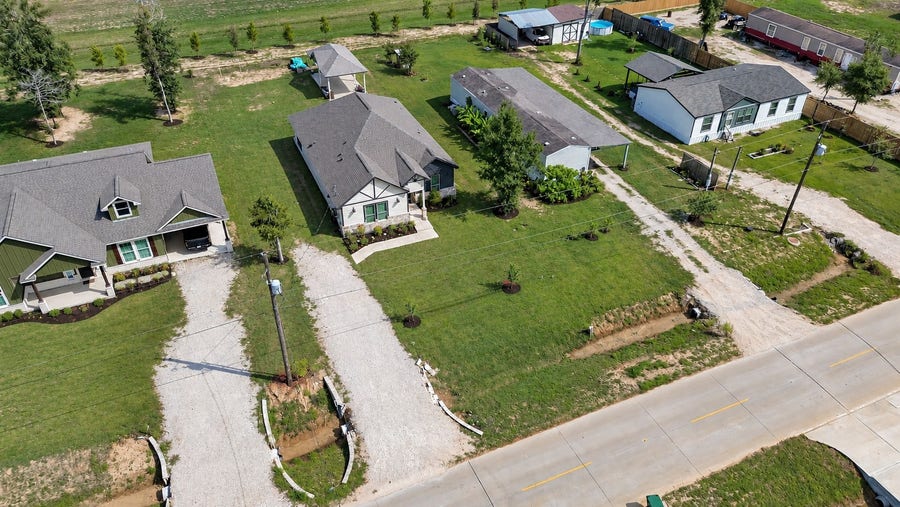 Property photo for 1129 Peter Pine Street, Huffman, TX