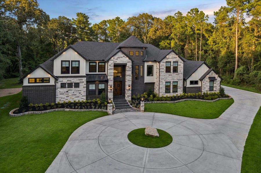 Property photo for 19314 Chateau Ridge Court, Tomball, TX