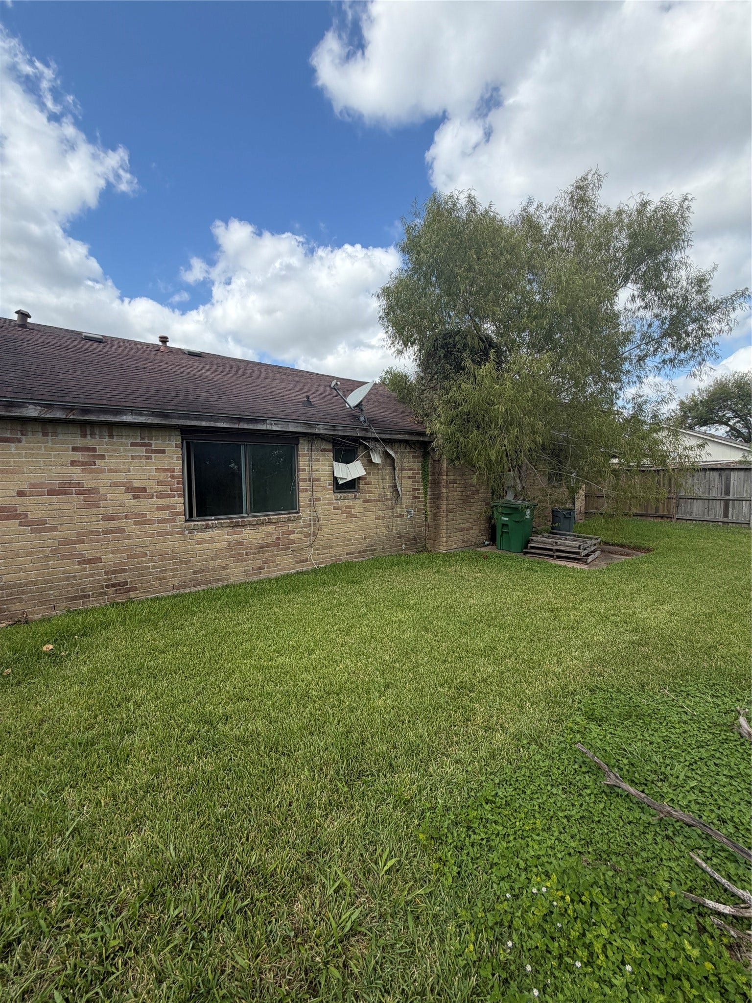 15155 Four Winds Drive, Houston, TX 77489