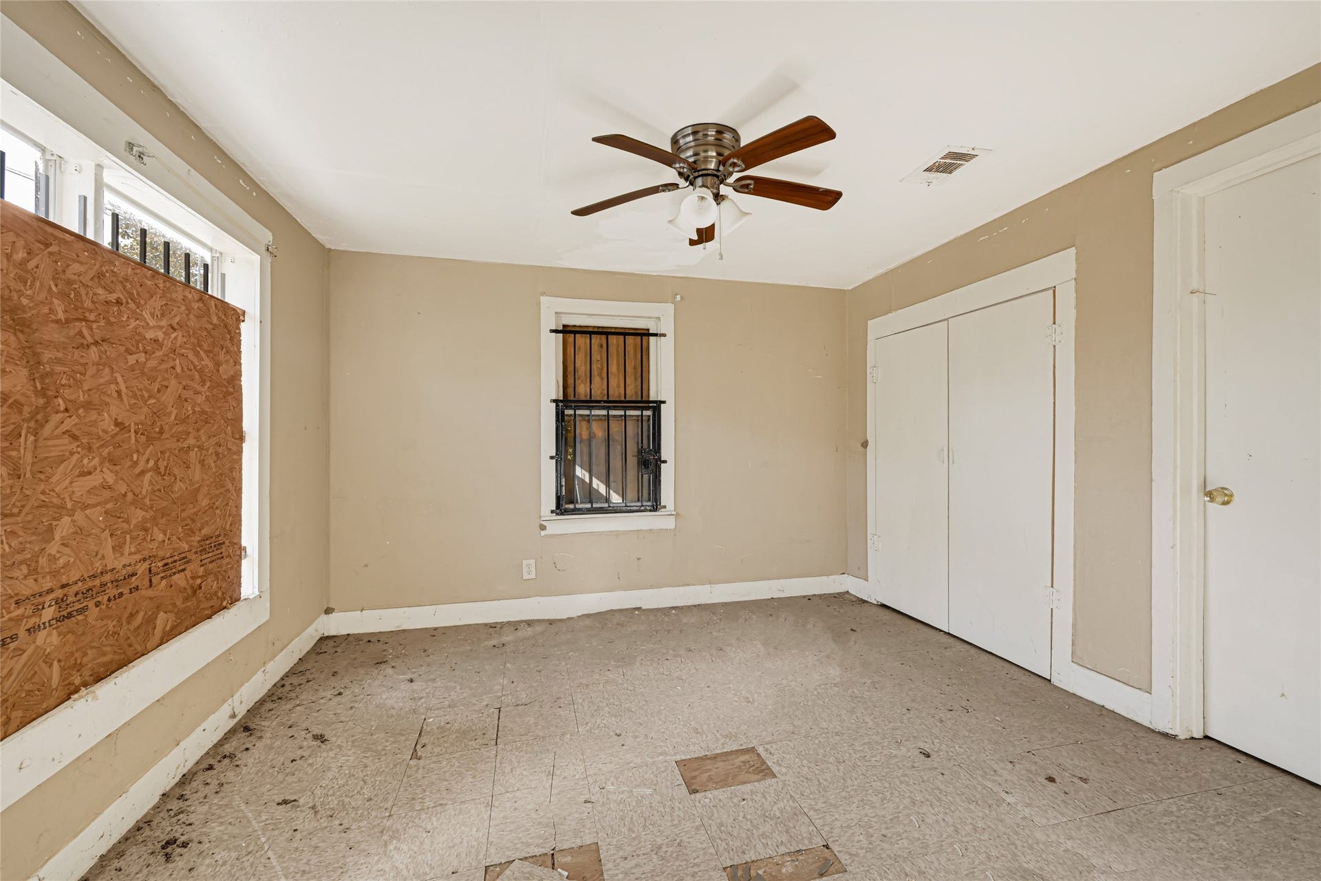 7625 Pointer Street, Houston, TX 77016 7625 Pointer Street, Houston, TX 77016