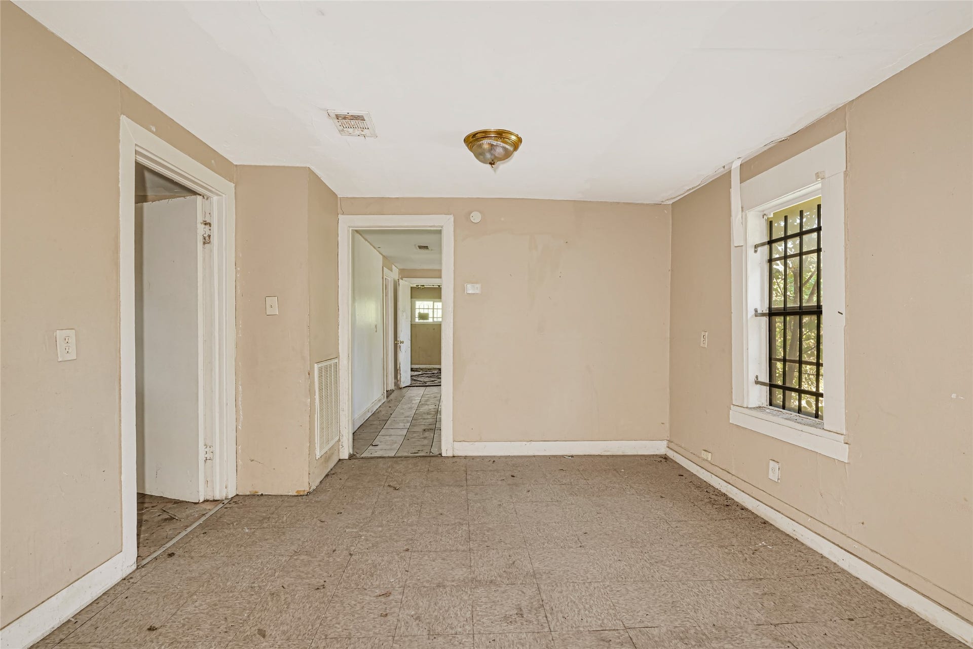 7625 Pointer Street, Houston, TX 77016 7625 Pointer Street, Houston, TX 77016
