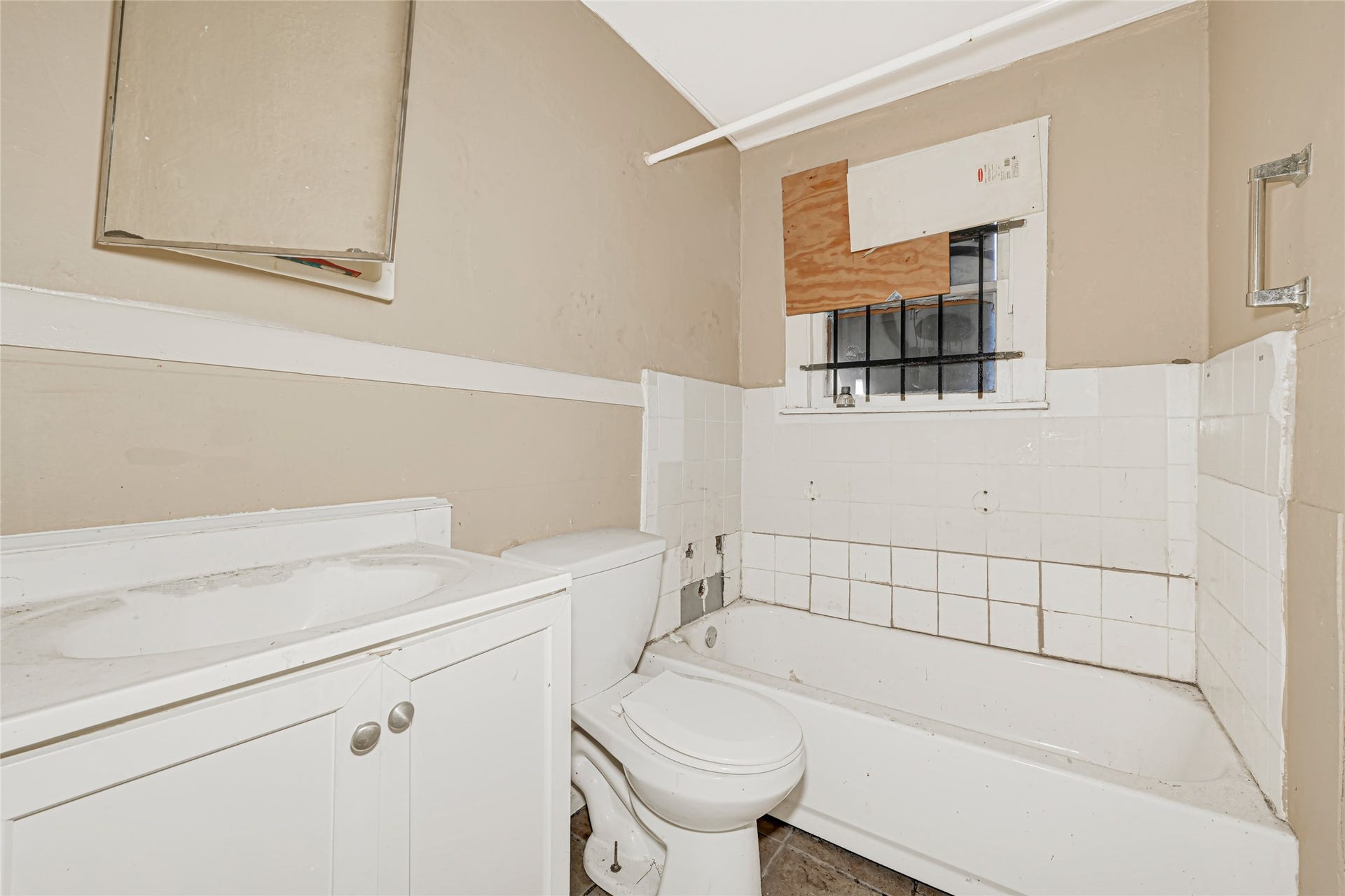 7625 Pointer Street, Houston, TX 77016 7625 Pointer Street, Houston, TX 77016