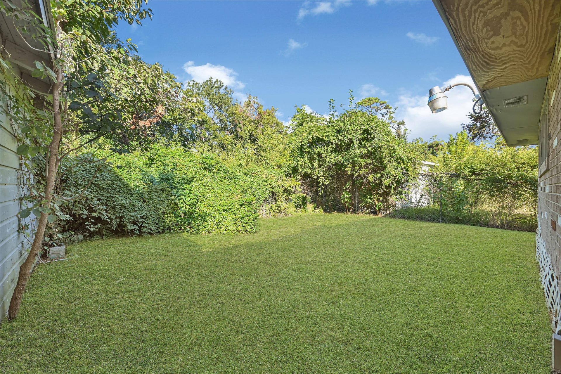 7625 Pointer Street, Houston, TX 77016 7625 Pointer Street, Houston, TX 77016