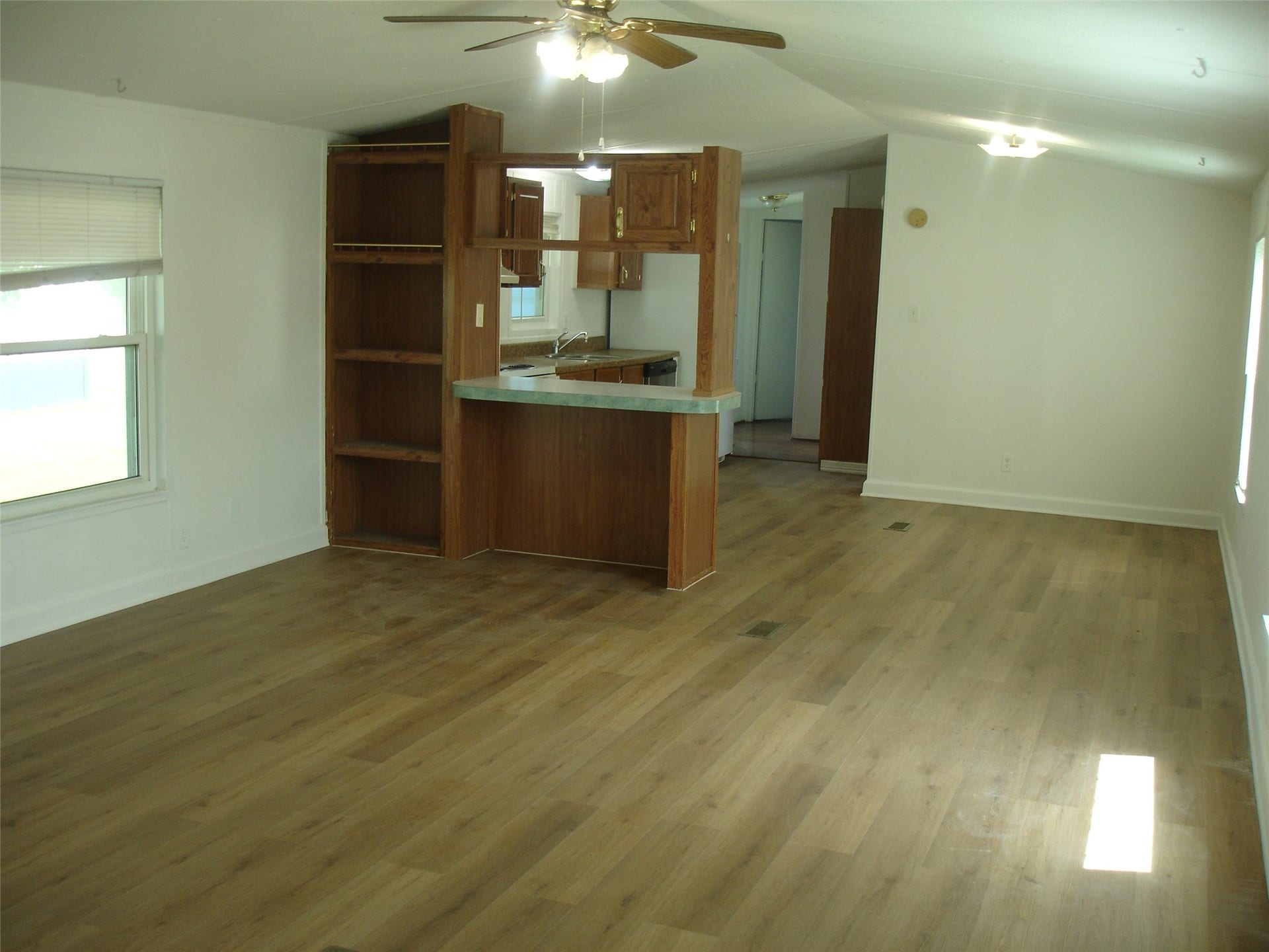 4205 Wells Drive, Pearland, TX 77584 4205 Wells Drive, Pearland, TX 77584