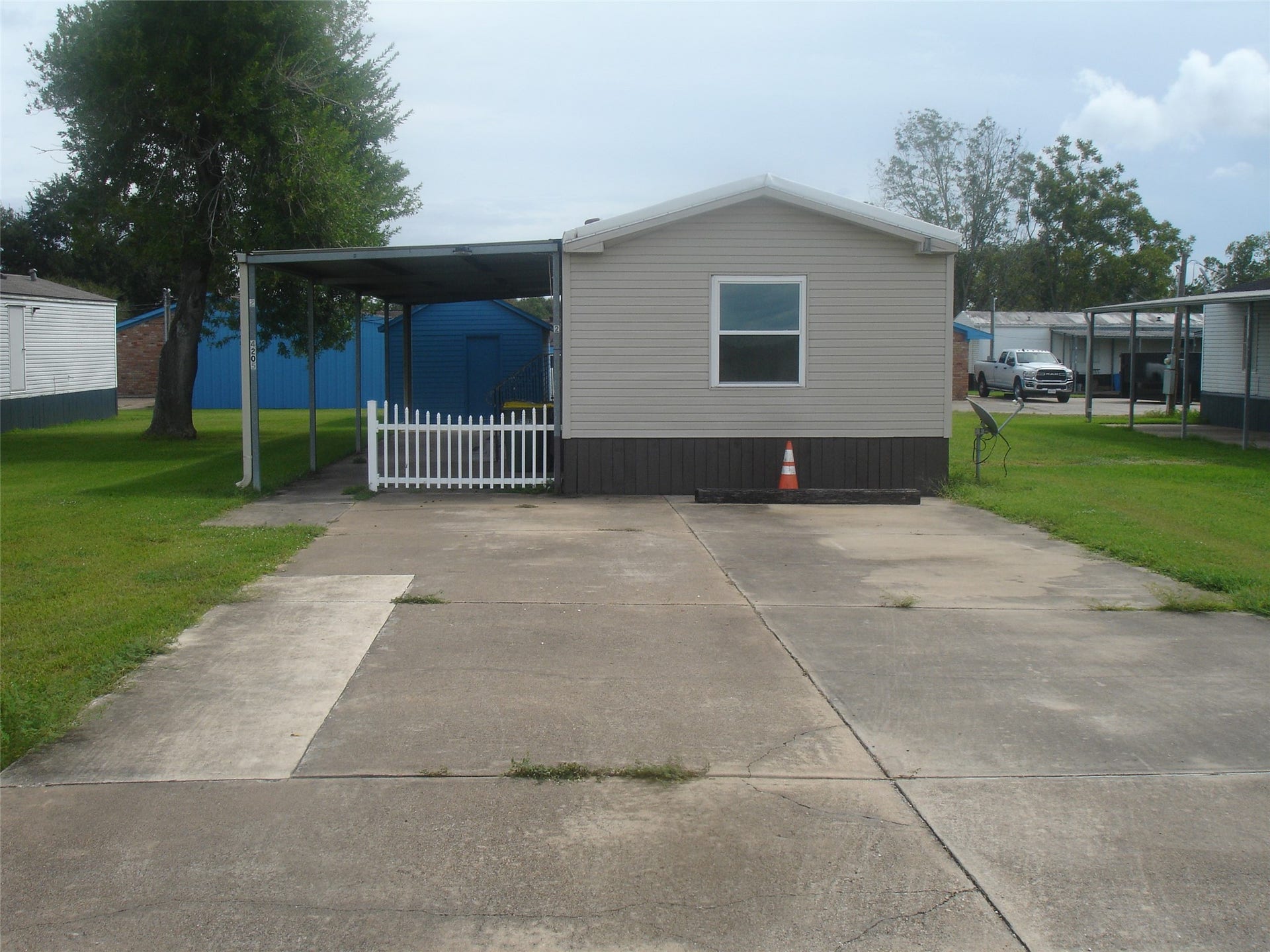 4205 Wells Drive, Pearland, TX 77584 4205 Wells Drive, Pearland, TX 77584