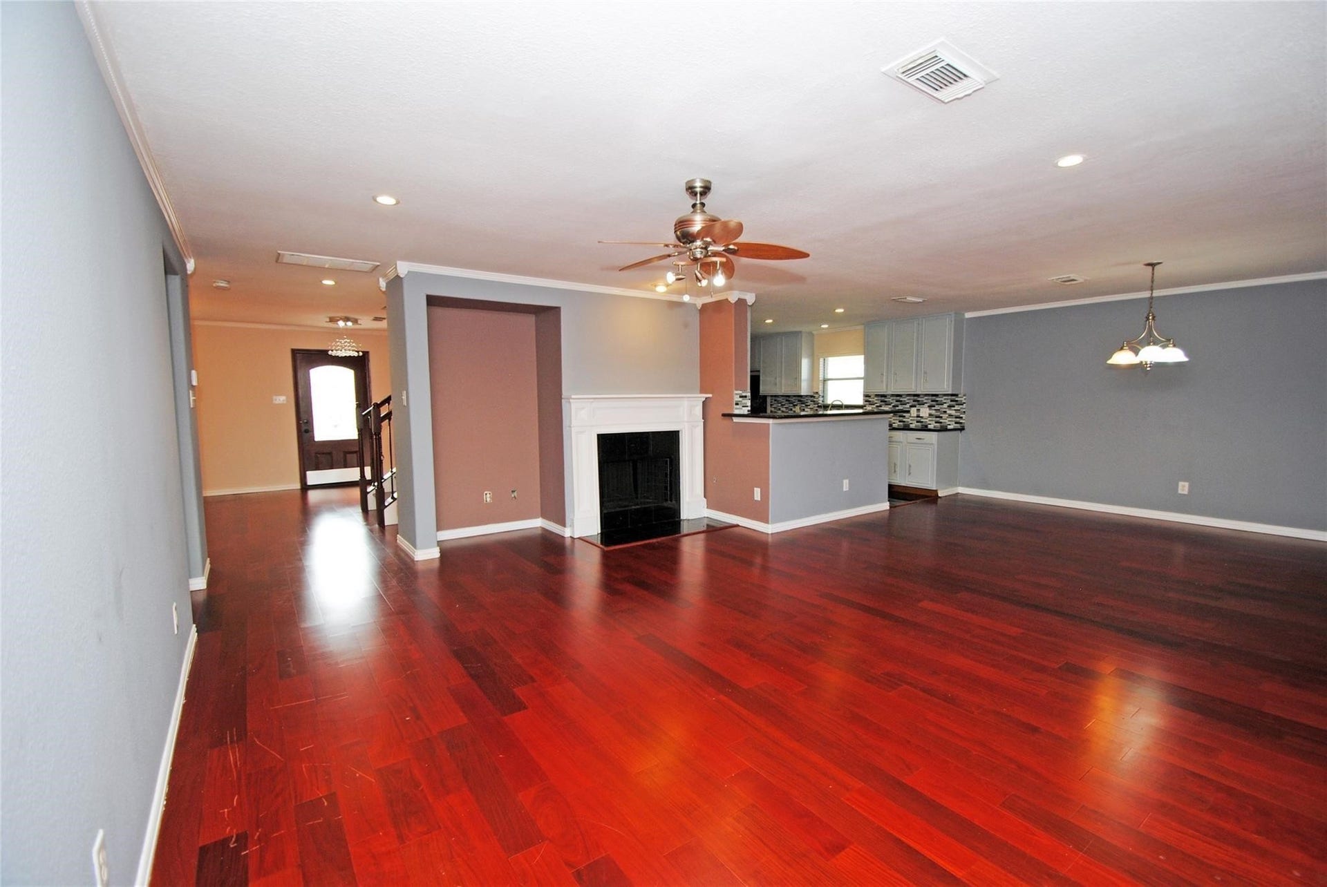 3614 Samuel Adams Lane, Missouri City, TX 77459 3614 Samuel Adams Lane, Missouri City, TX 77459