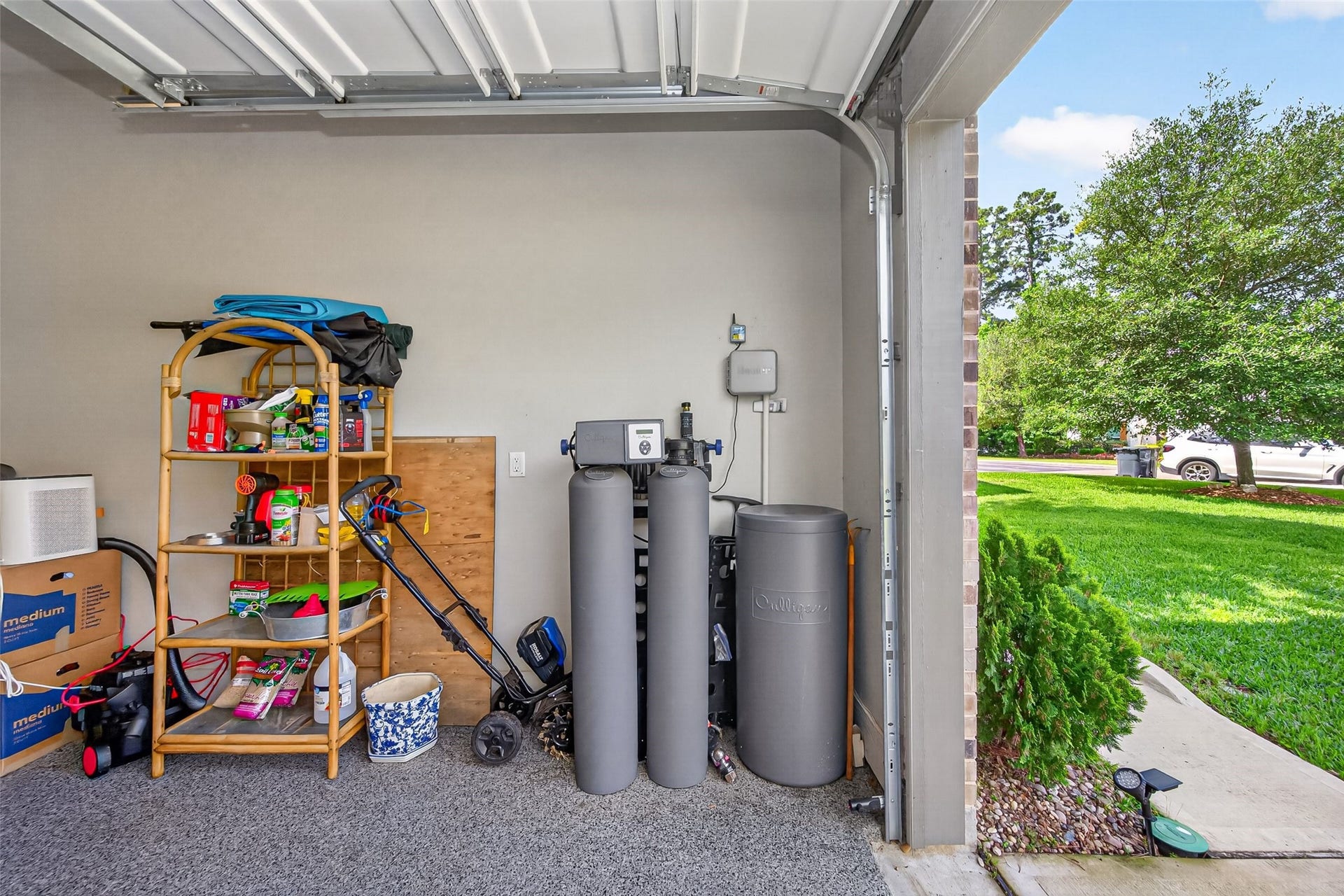 9979 Pebble Glen Drive, Conroe, TX 77304