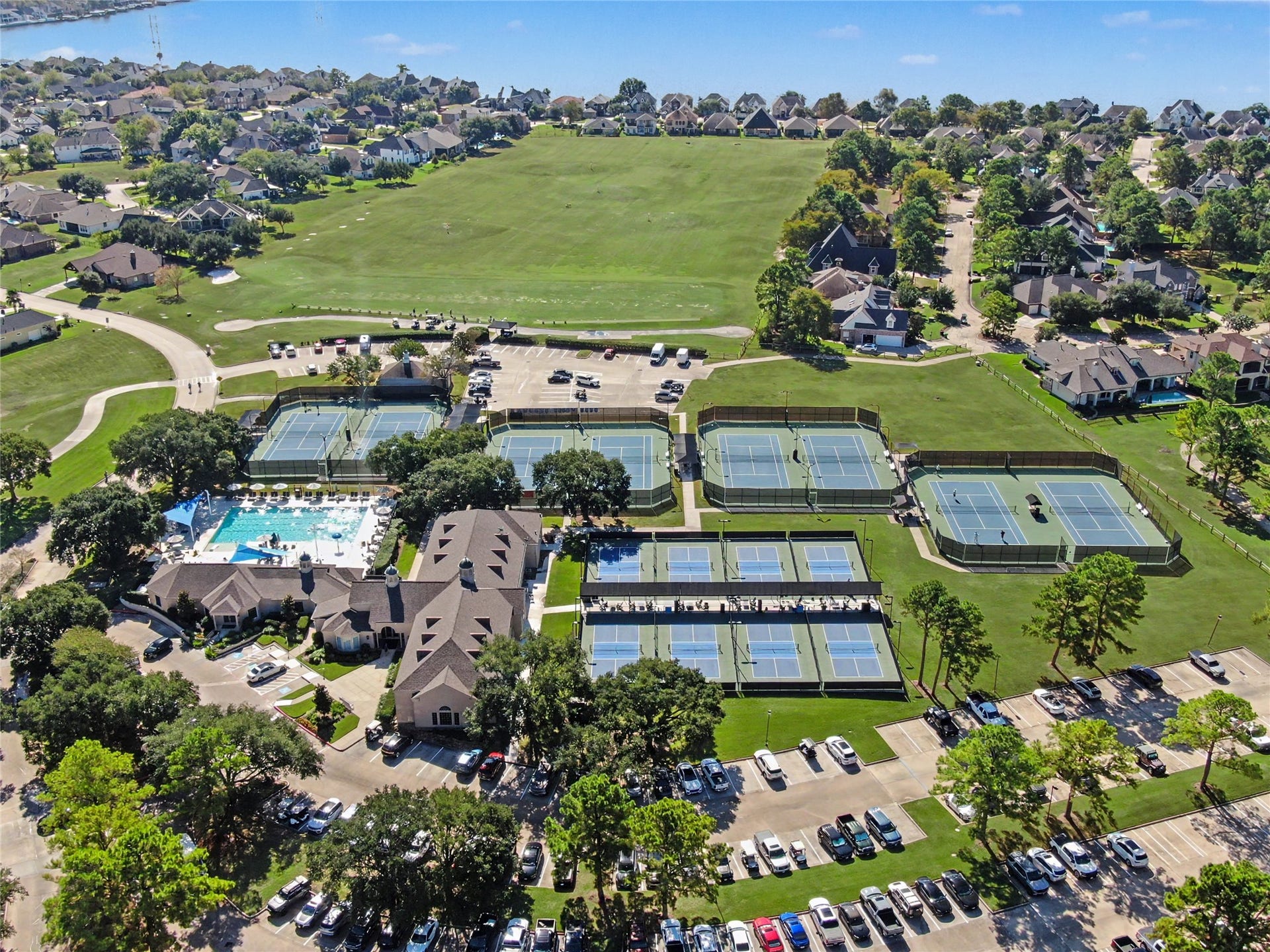 124 Wycliffe Drive, Montgomery, TX 77356 Outstanding recreational amenities surrounded by beautifully maintained grounds.