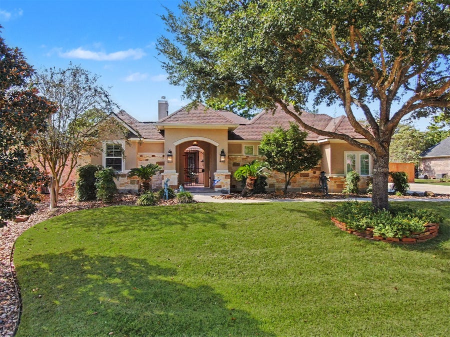 Property photo for 124 Wycliffe Drive, Montgomery, TX