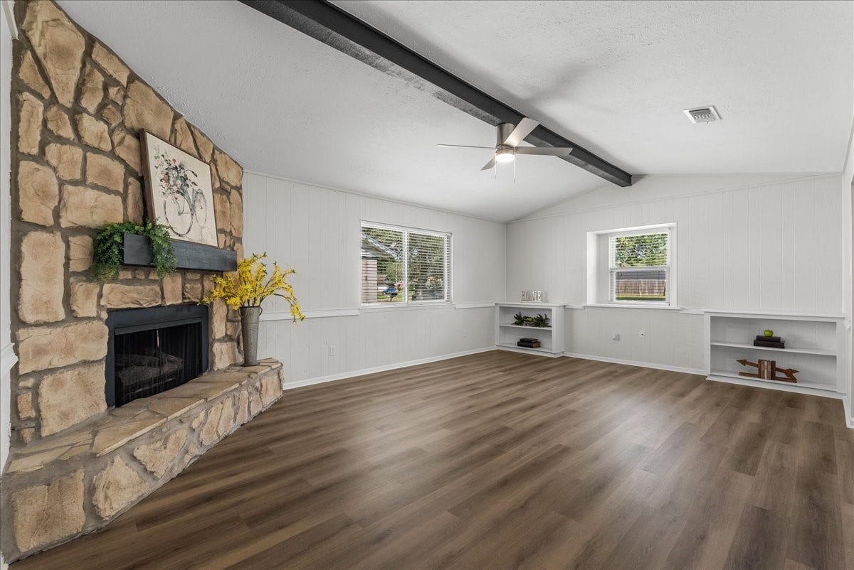 1918 Crooked Creek Lane, Pearland, TX 77581 1918 Crooked Creek Lane, Pearland, TX 77581
