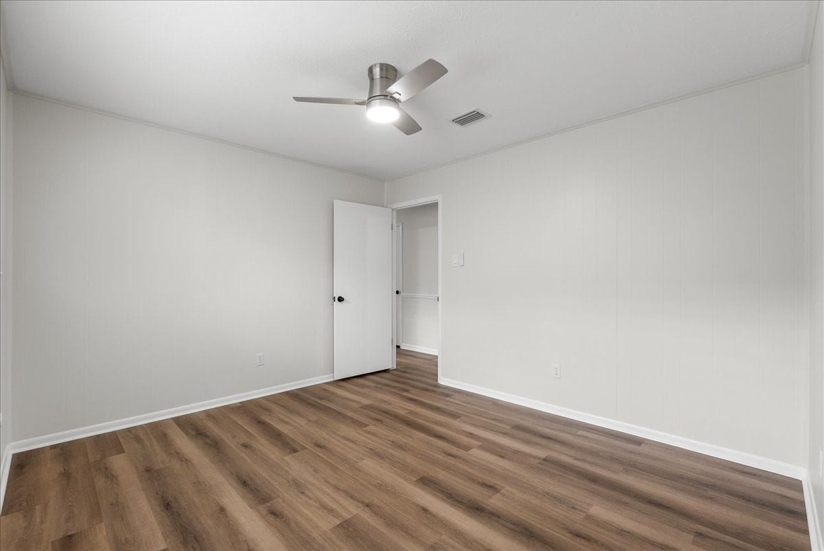 1918 Crooked Creek Lane, Pearland, TX 77581 1918 Crooked Creek Lane, Pearland, TX 77581