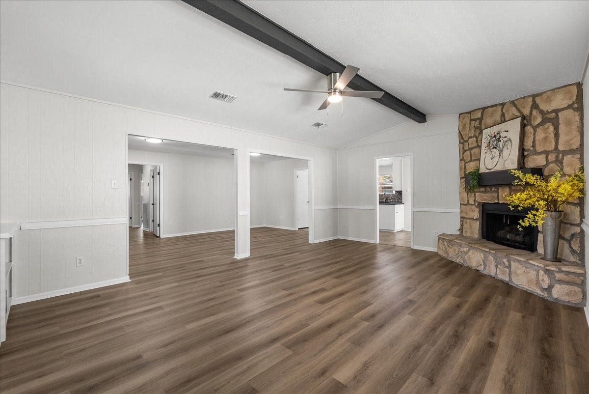 1918 Crooked Creek Lane, Pearland, TX 77581 1918 Crooked Creek Lane, Pearland, TX 77581