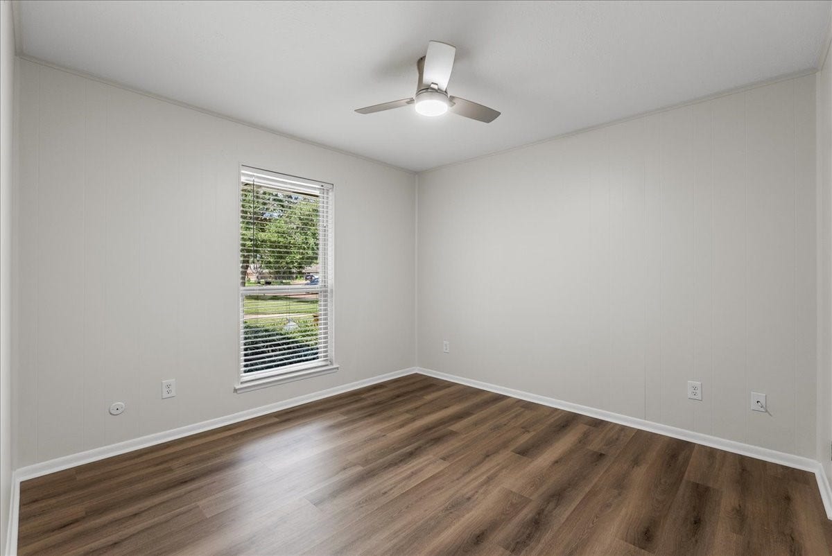 1918 Crooked Creek Lane, Pearland, TX 77581 1918 Crooked Creek Lane, Pearland, TX 77581