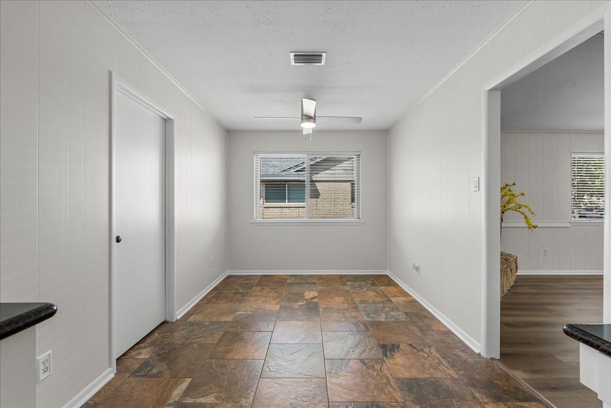 1918 Crooked Creek Lane, Pearland, TX 77581 1918 Crooked Creek Lane, Pearland, TX 77581