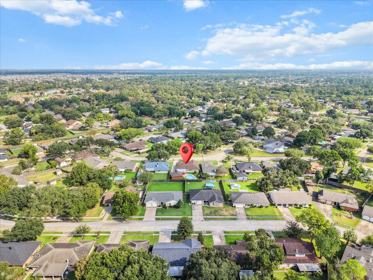 1918 Crooked Creek Lane, Pearland, TX 77581 1918 Crooked Creek Lane, Pearland, TX 77581