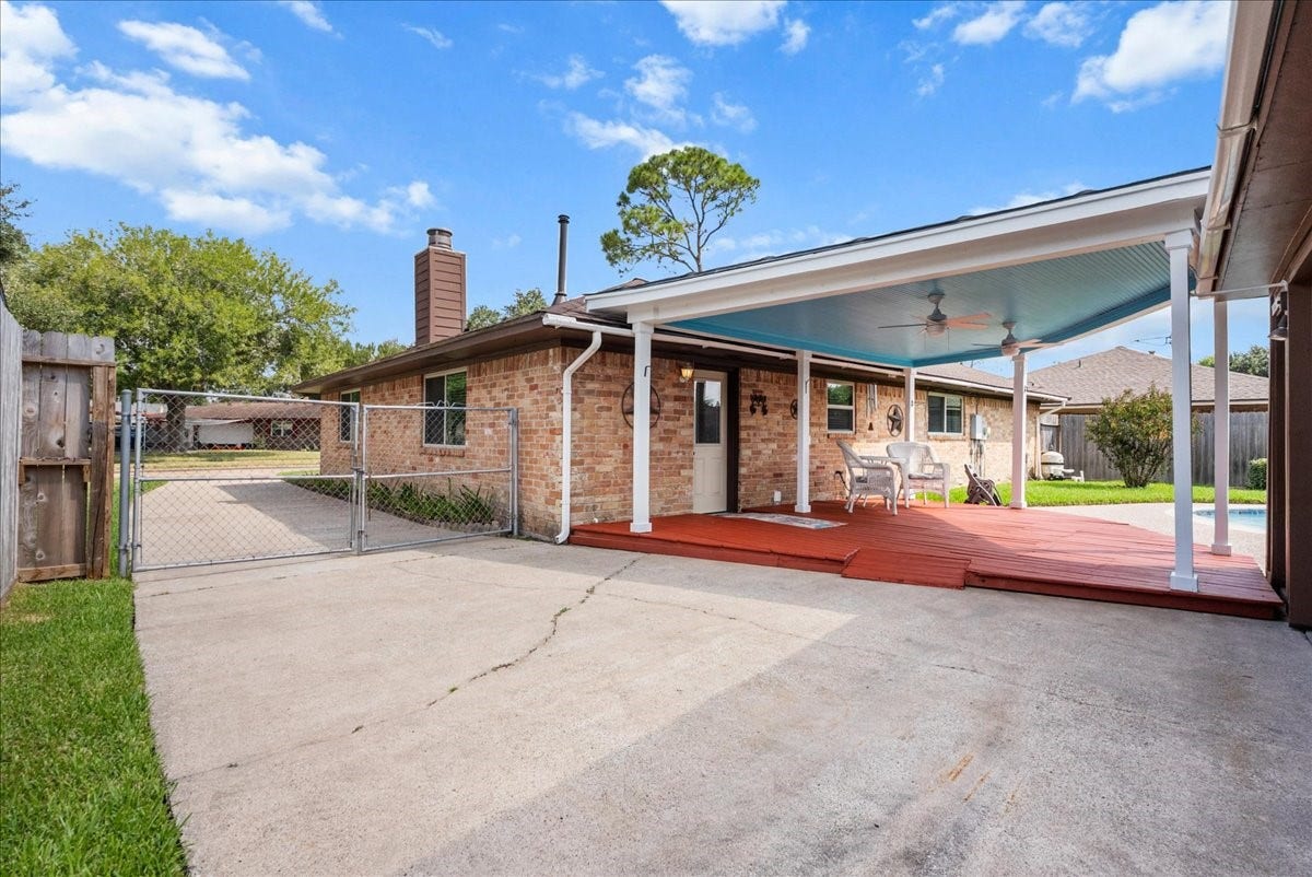1918 Crooked Creek Lane, Pearland, TX 77581 1918 Crooked Creek Lane, Pearland, TX 77581
