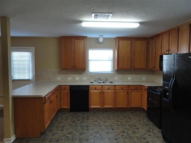 910 Cove Crest Trail, Fresno, TX 77545 910 Cove Crest Trail, Fresno, TX 77545