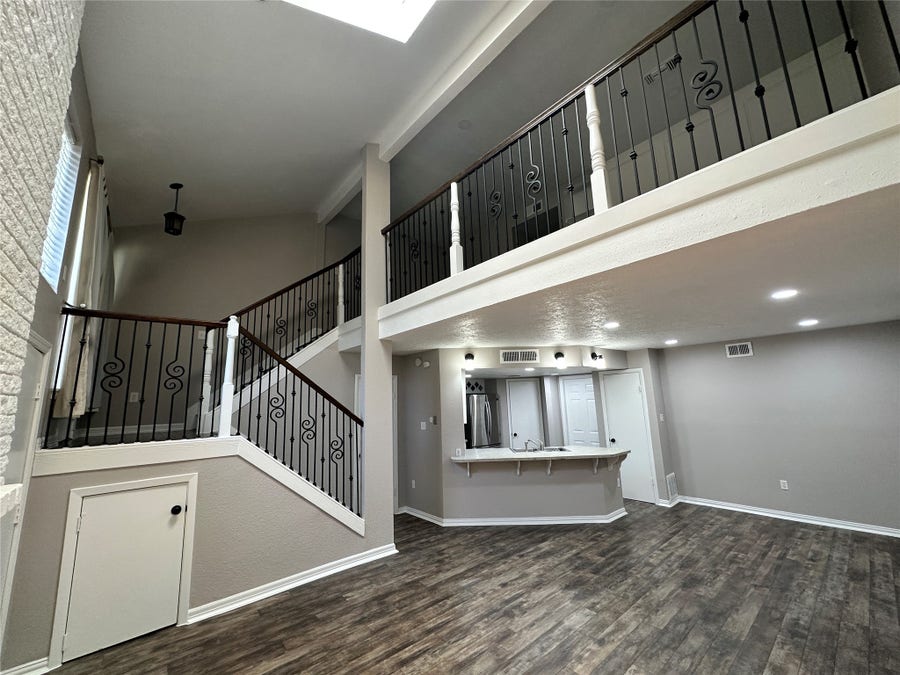 Property photo for 54 Evanston Street, #5, Houston, TX