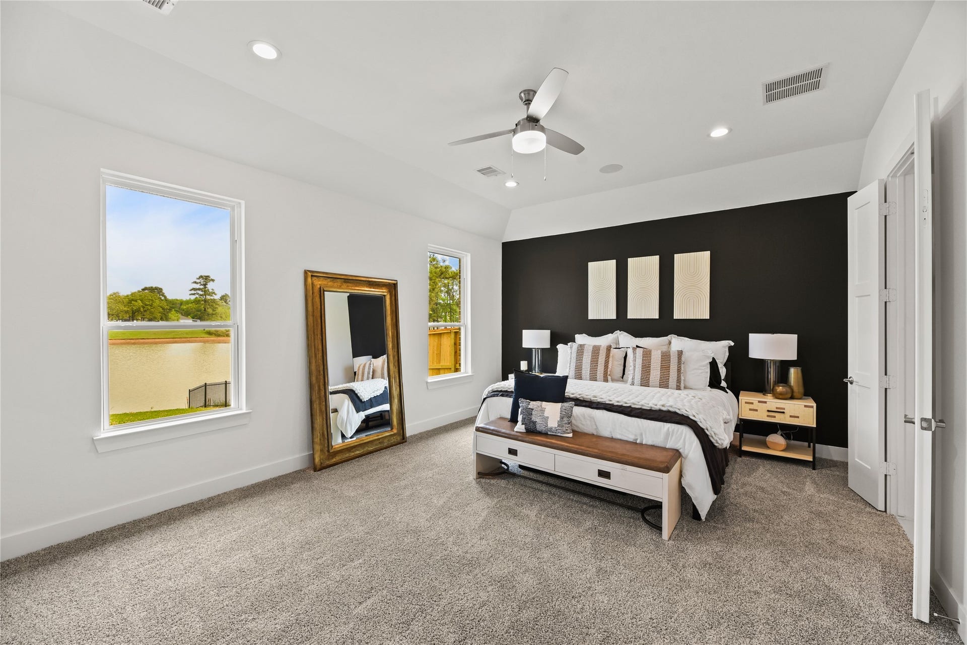 602 Paisley Harbor Court, Conroe, TX 77304