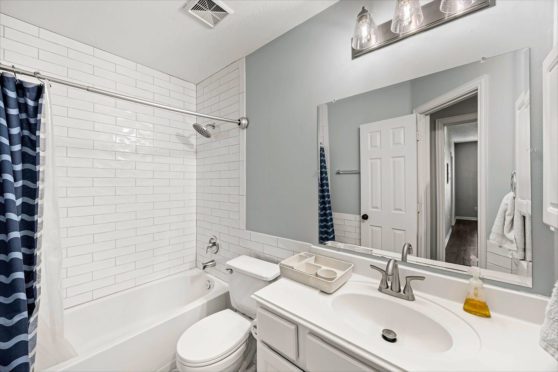 4816 Cypress Spring Drive, Missouri City, TX 77459 4816 Cypress Spring Drive, Missouri City, TX 77459