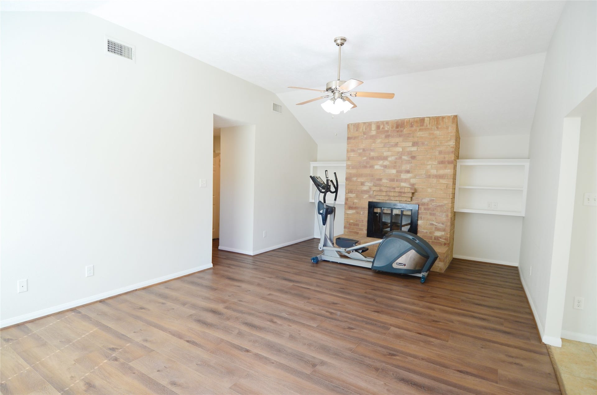 10603 Buffalo Bend Drive, Houston, TX 77064 10603 Buffalo Bend Drive, Houston, TX 77064