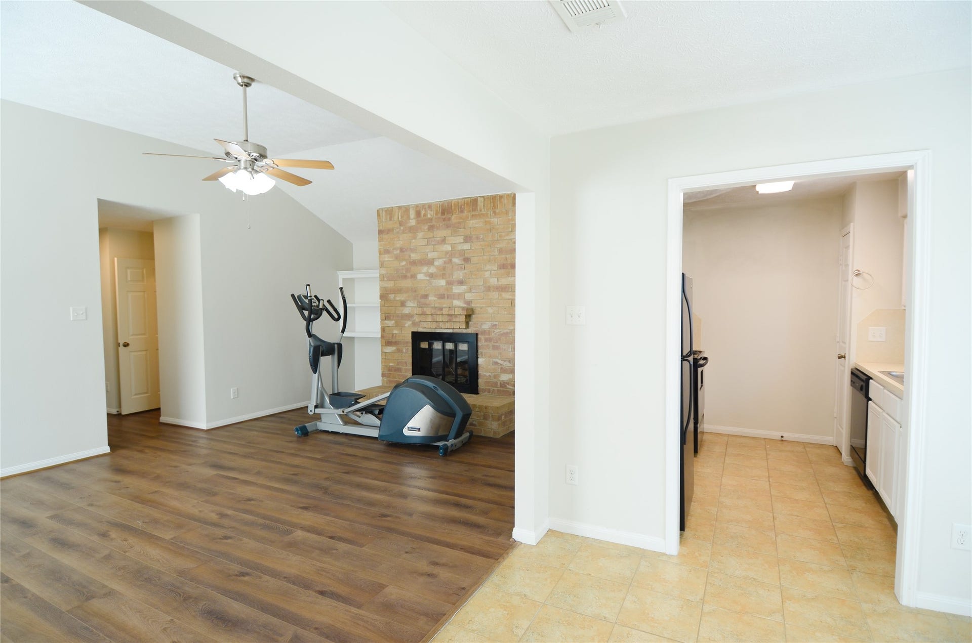 10603 Buffalo Bend Drive, Houston, TX 77064 10603 Buffalo Bend Drive, Houston, TX 77064