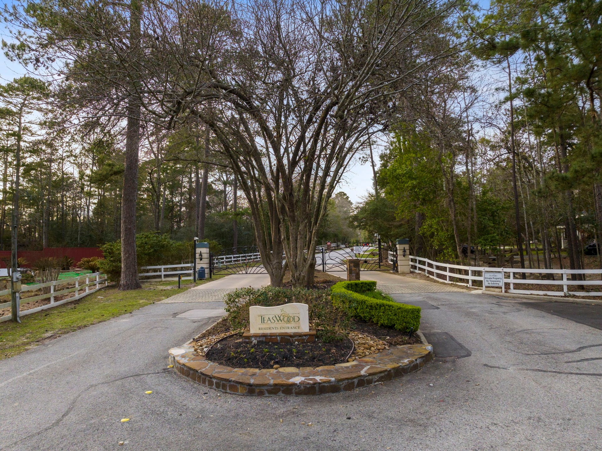 7421 Enchanted Stream Drive, Conroe, TX 77304 You will love the rolling hills and large estates unique to Teaswood, all behind privacy gates for added security.