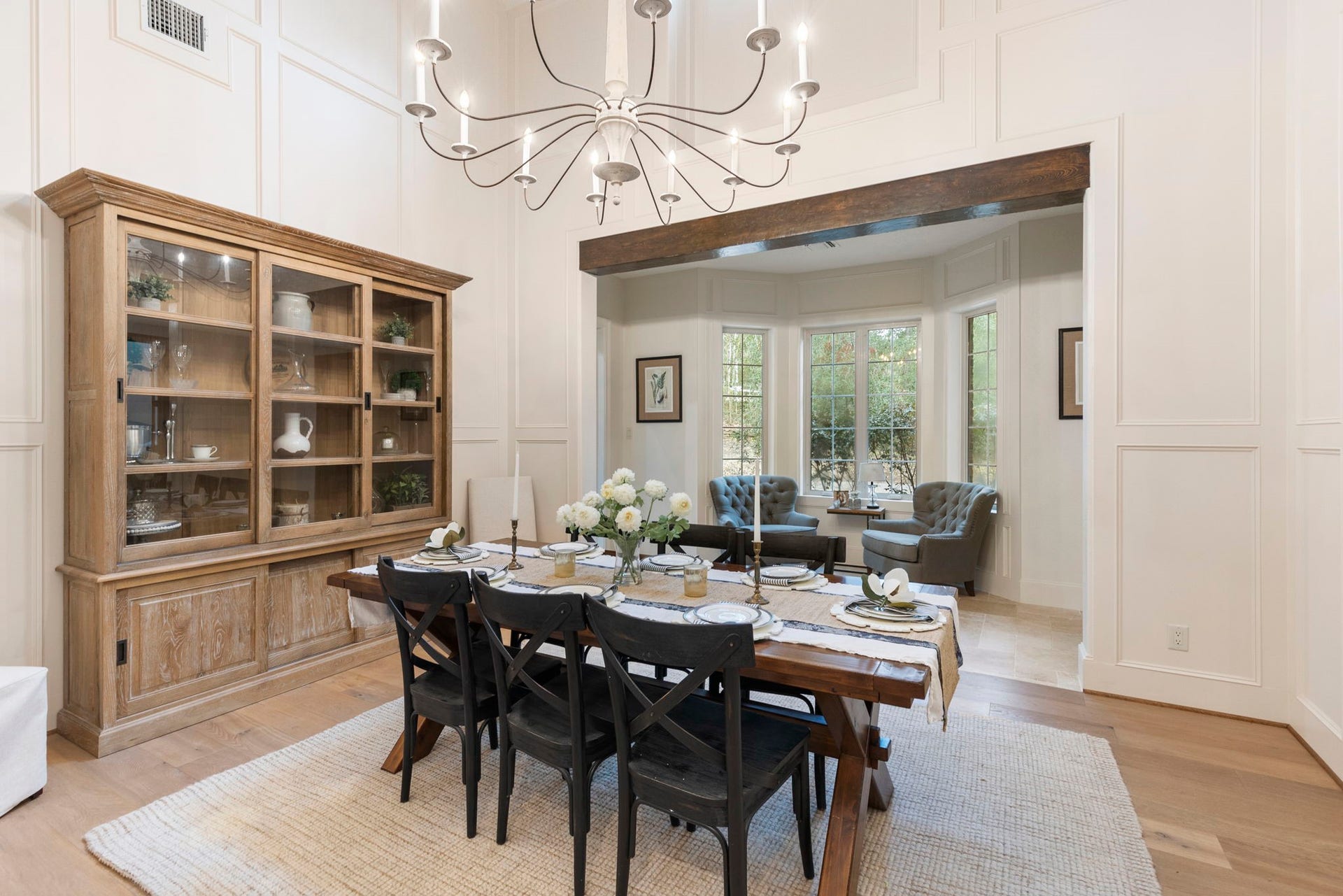 7421 Enchanted Stream Drive, Conroe, TX 77304 Imagine hosting your largest dinner parties with this formal dining room at your disposal. Don't miss the bay windows and sitting area overlooking the front yard.