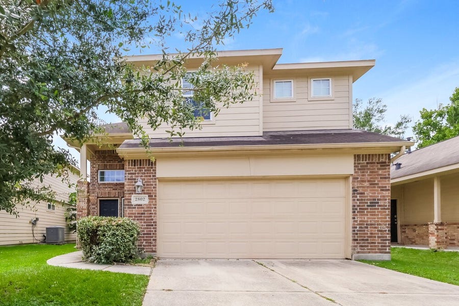 Property photo for 2802 Mesquite Ridge Drive, Houston, TX