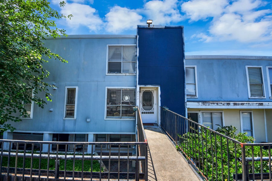 Property photo for 781 Country Place Drive, #2043, Houston, TX