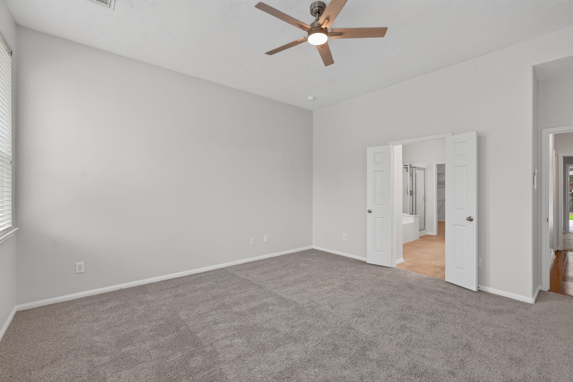 22 Frontera Circle, The Woodlands, TX 77382 22 Frontera Circle, The Woodlands, TX 77382