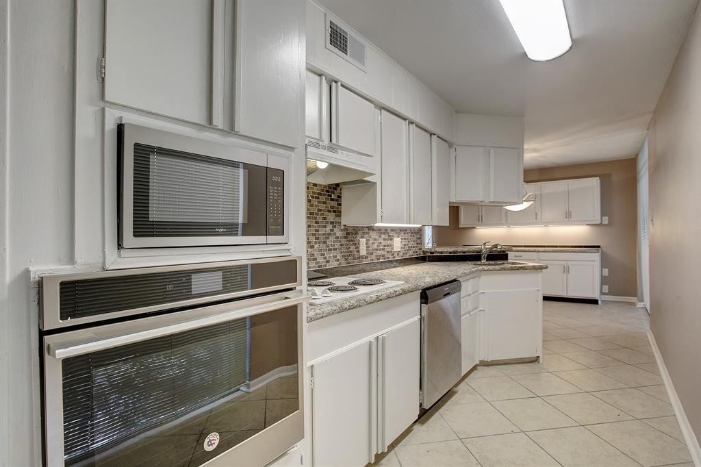 513 S Post Oak Lane, #5206, Houston, TX 77056 513 S Post Oak Lane, #5206, Houston, TX 77056