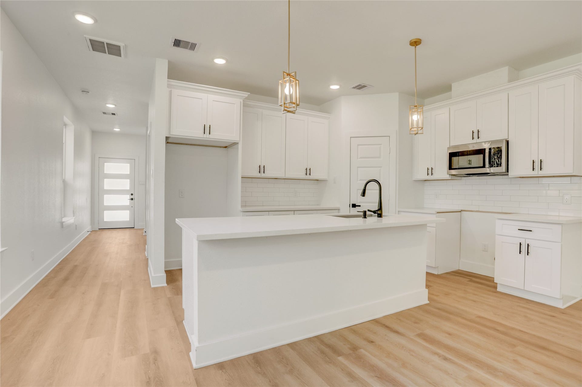 5317 Nielan Street, #A-B, Houston, TX 77028 5317 Nielan Street, #A-B, Houston, TX 77028