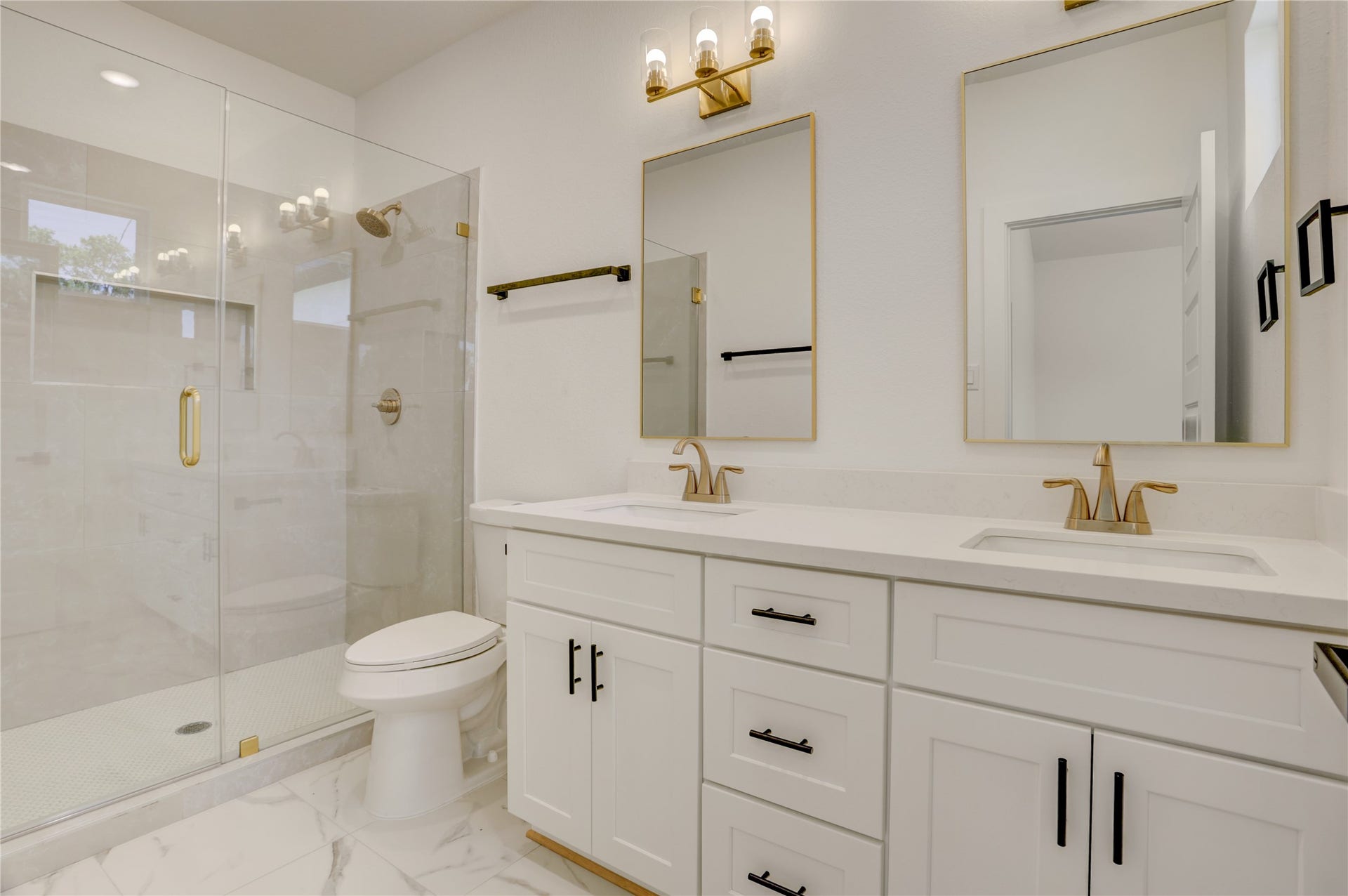 5317 Nielan Street, #A-B, Houston, TX 77028 5317 Nielan Street, #A-B, Houston, TX 77028