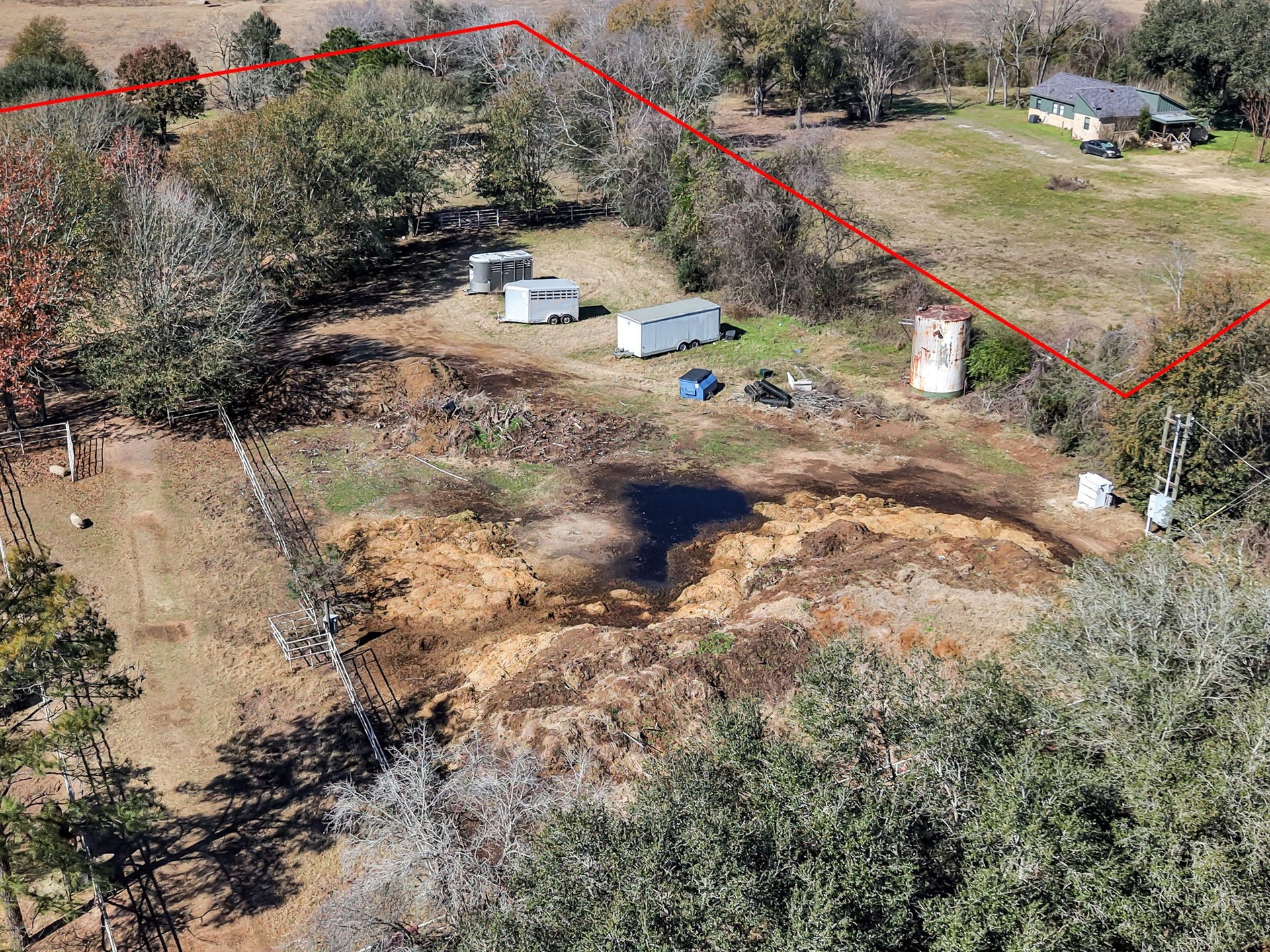 27815 Calvert Road, Tomball, TX 77377 27815 Calvert Road, Tomball, TX 77377