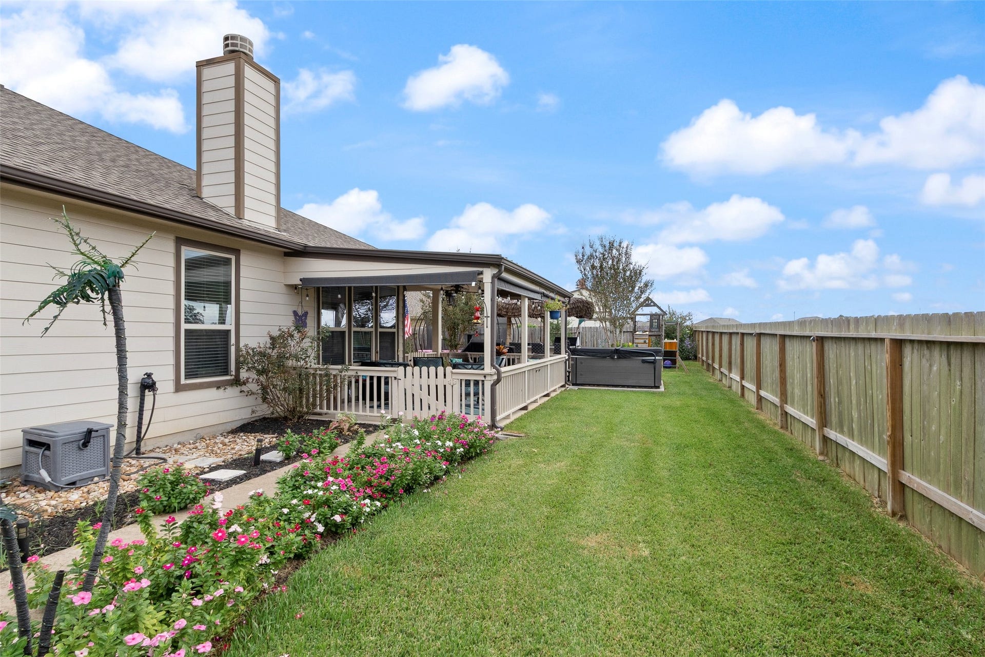 123 Carriage Court, Magnolia, TX 77354 123 Carriage Court, Magnolia, TX 77354
