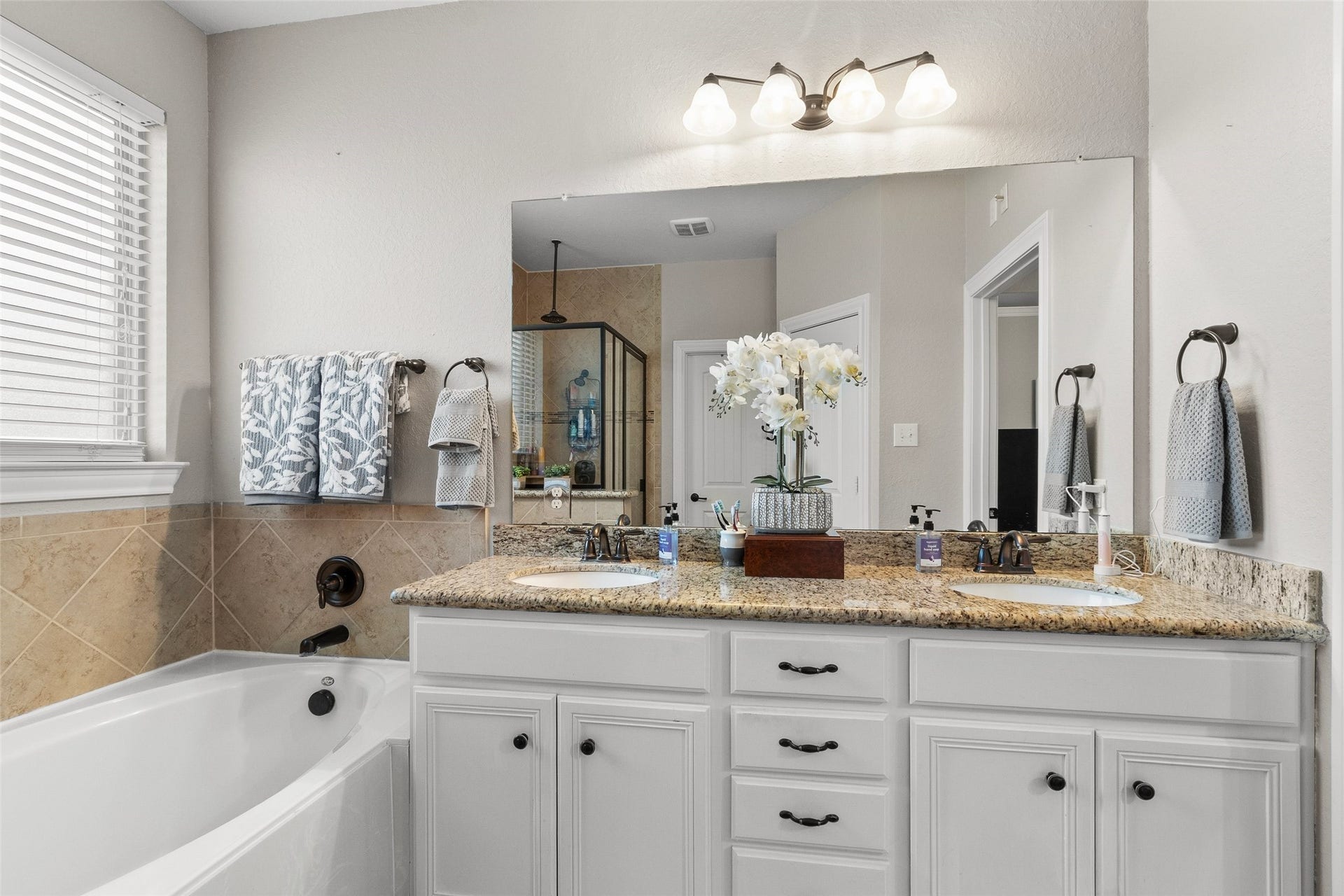 123 Carriage Court, Magnolia, TX 77354 123 Carriage Court, Magnolia, TX 77354