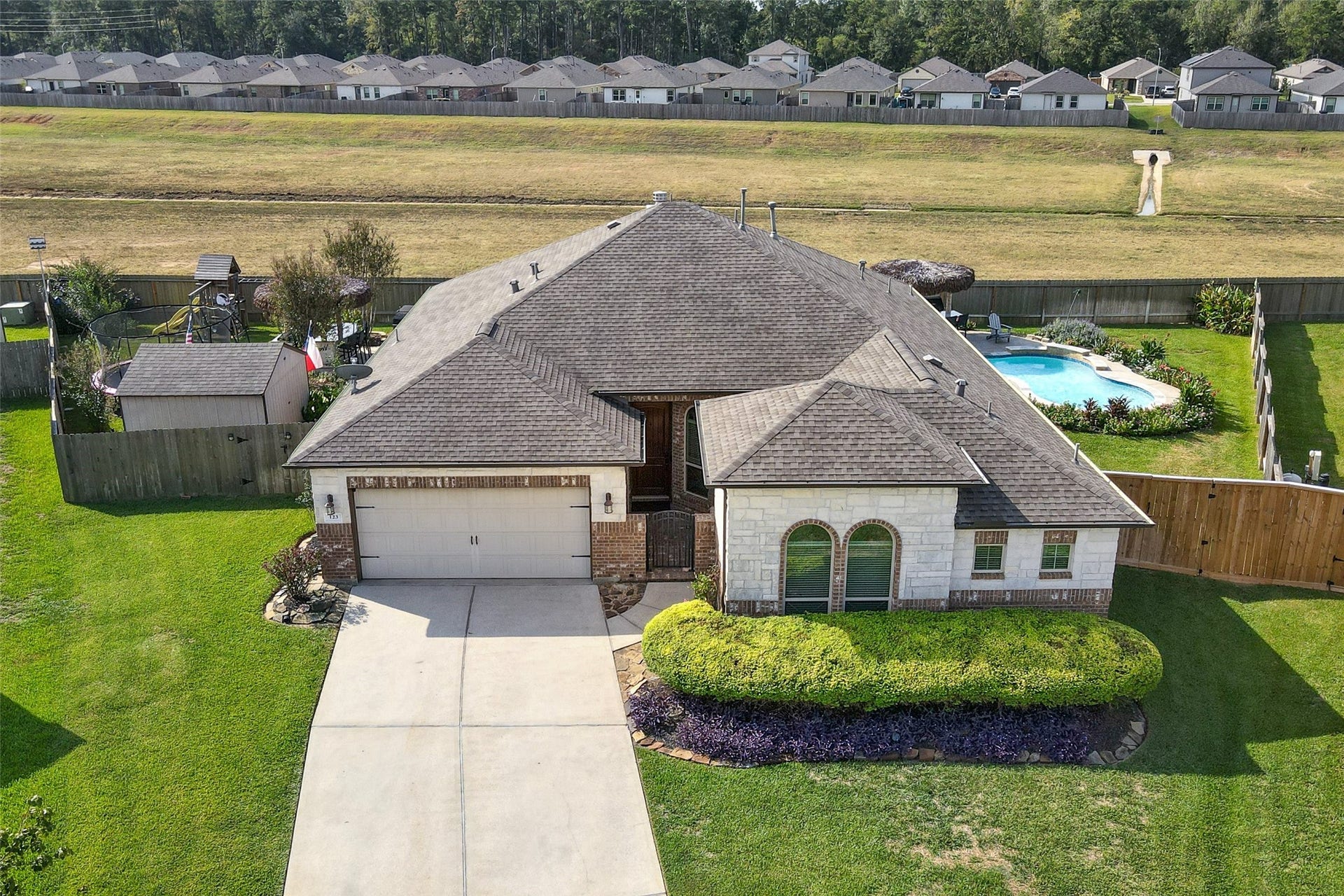 123 Carriage Court, Magnolia, TX 77354 123 Carriage Court, Magnolia, TX 77354