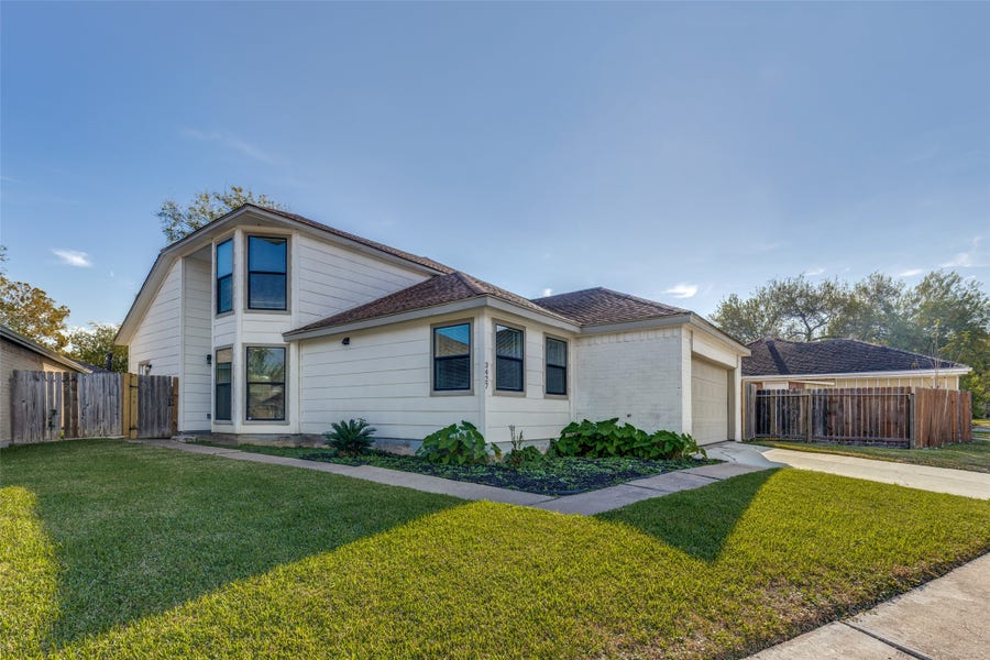 Property photo for 3427 Benfield Drive, Houston, TX