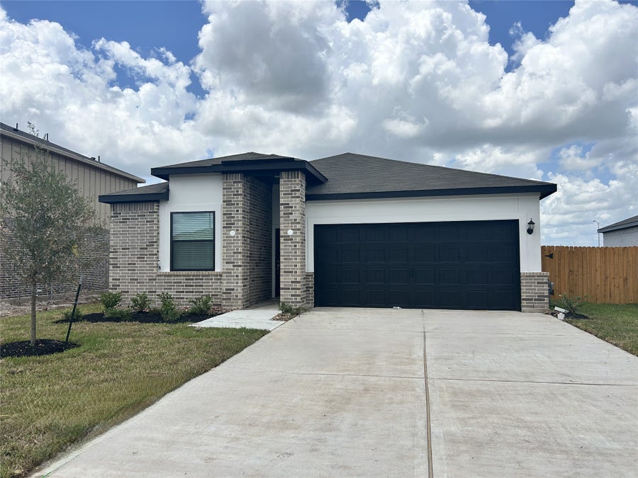 Property photo for 1623 Branley Trail, Rosenberg, TX