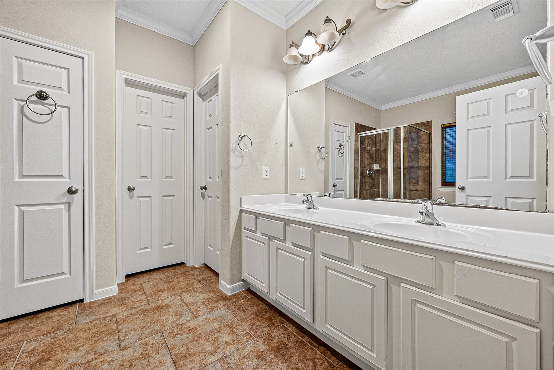 24222 Lake Path Circle, Katy, TX 77493 24222 Lake Path Circle, Katy, TX 77493