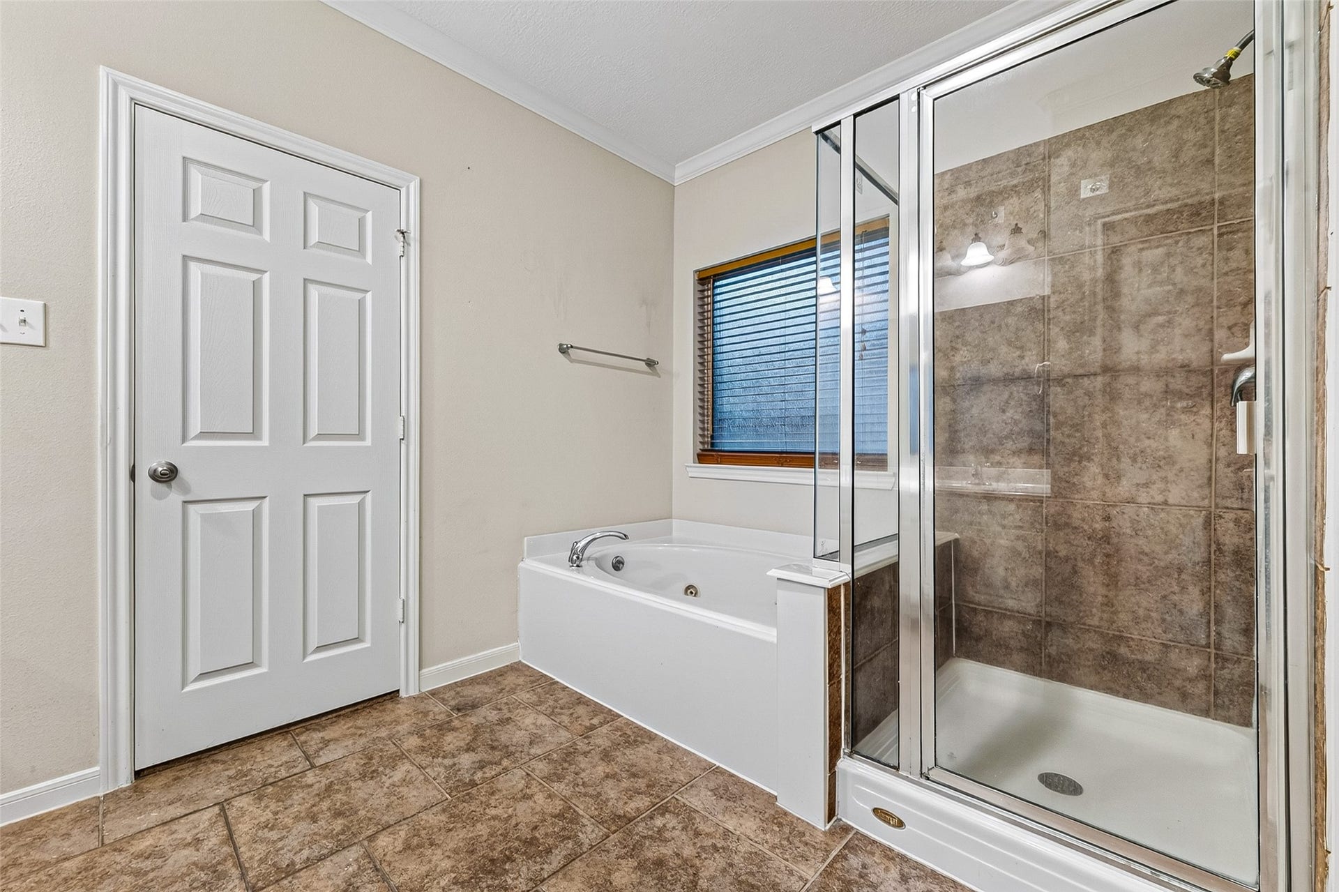 24222 Lake Path Circle, Katy, TX 77493 24222 Lake Path Circle, Katy, TX 77493